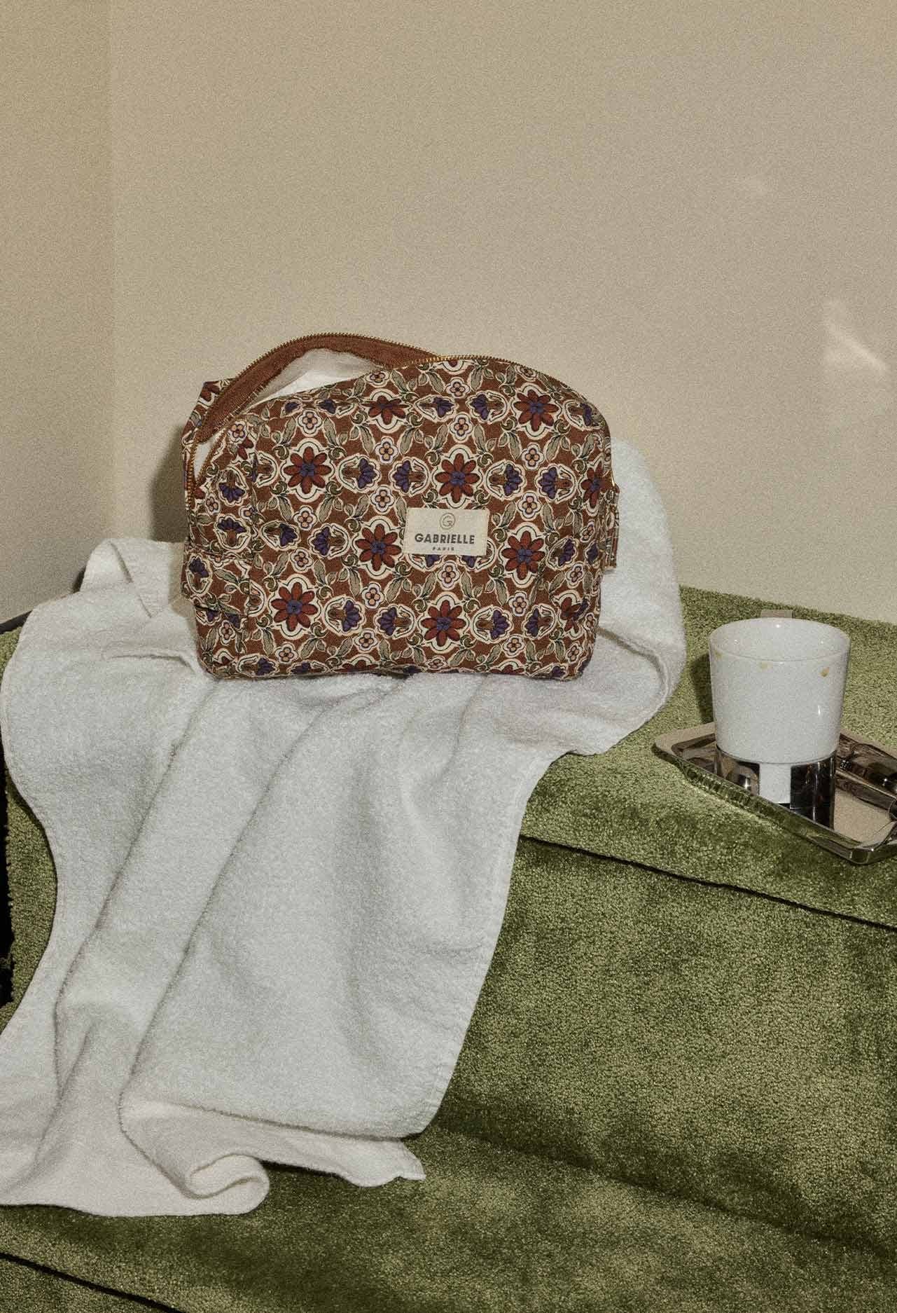 Gabrielle Paris - Bijou Rubis cotton toiletry bag, photo 1 of 3