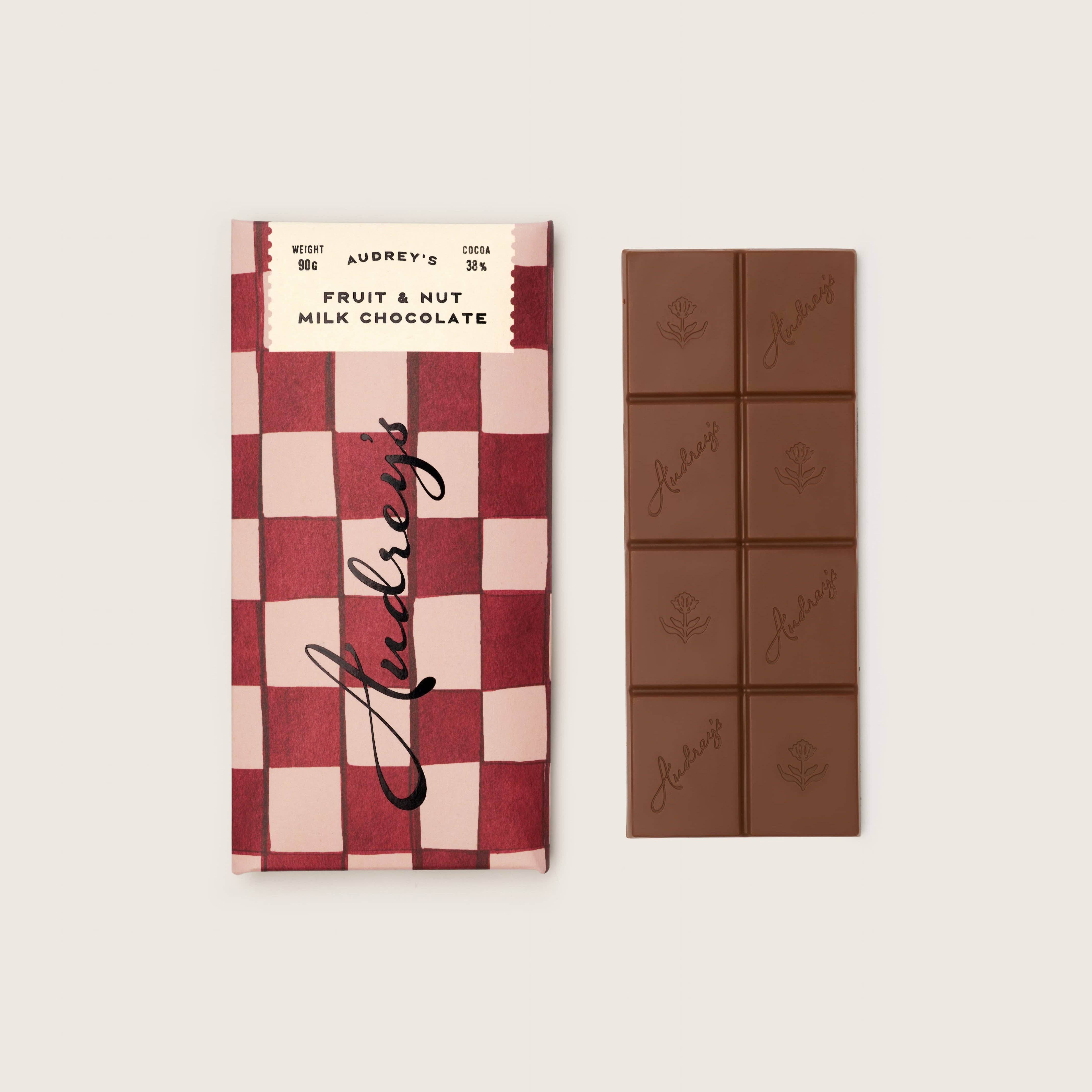Milk 38% Fruit & Nut Bar