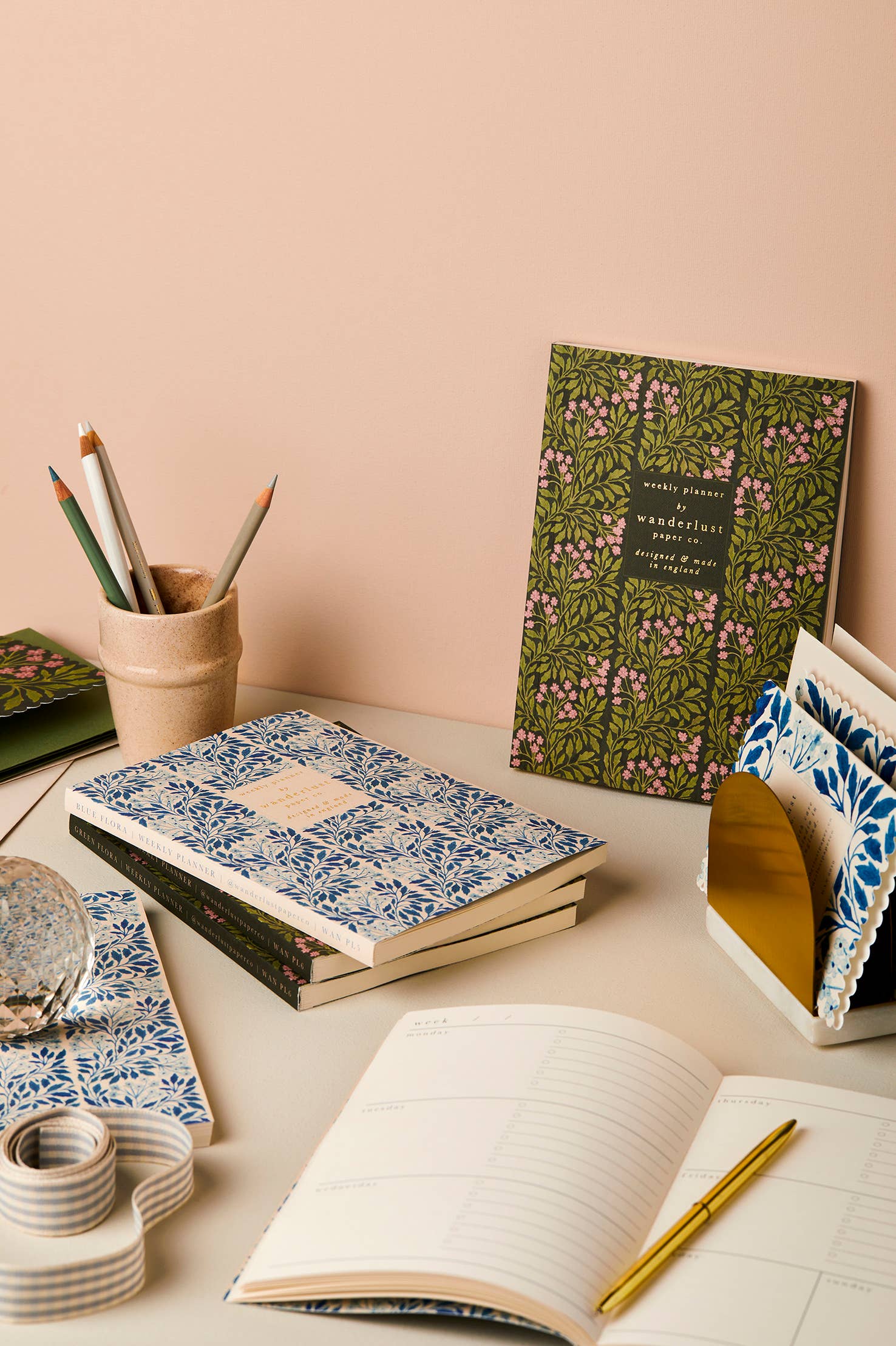 Blue Flora Weekly Planner, photo 5 of 6