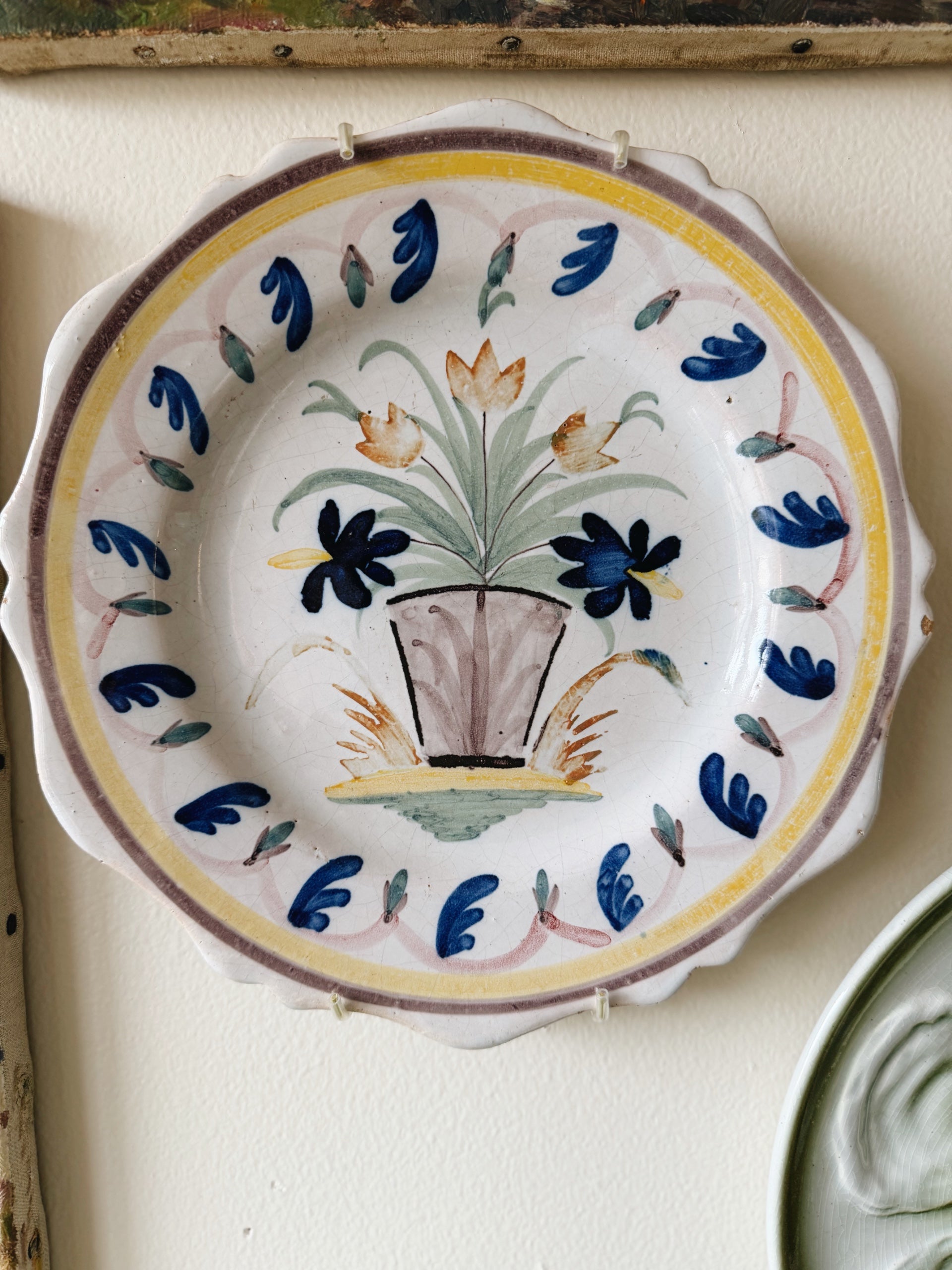 Antique 18th Century Majolica Plate - Potted Palm