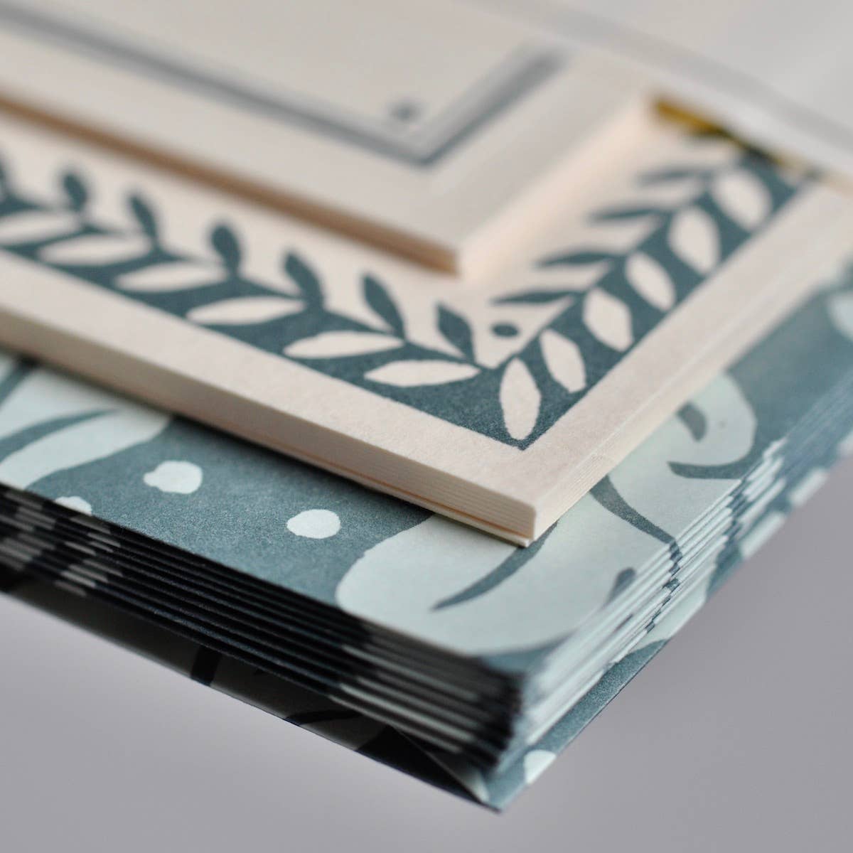 Set of Notecards and Envelopes Quercus Duck Egg, photo 4 of 5