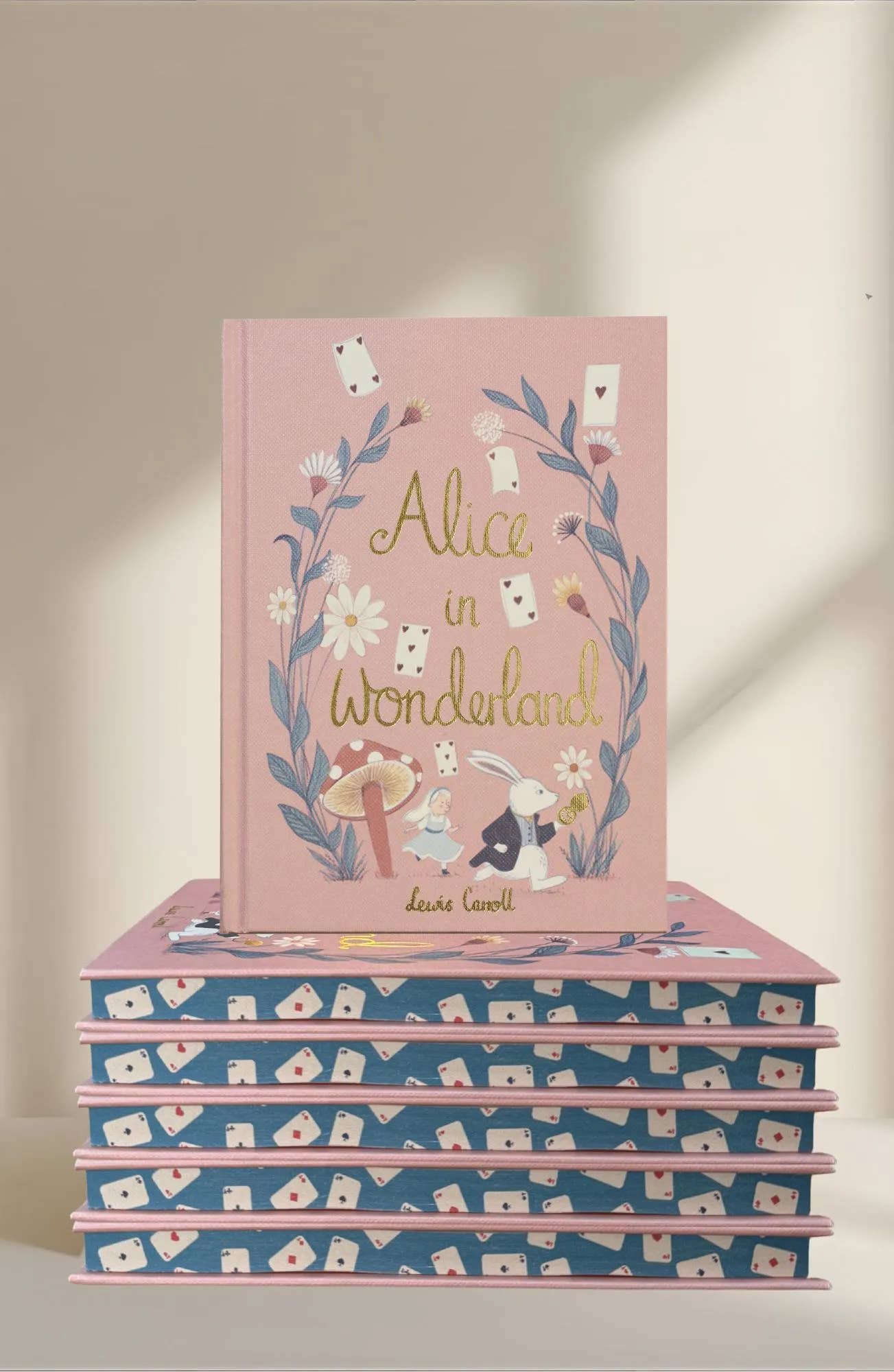Alice in Wonderland(VALUE)| Collector's Ltd Edition Hardback, photo 1 of 3